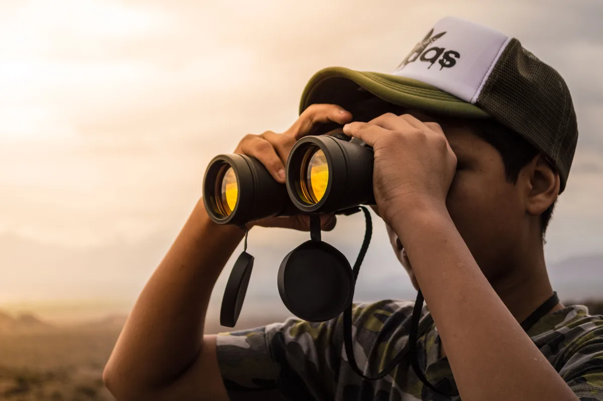 hand shake high magnification binoculars