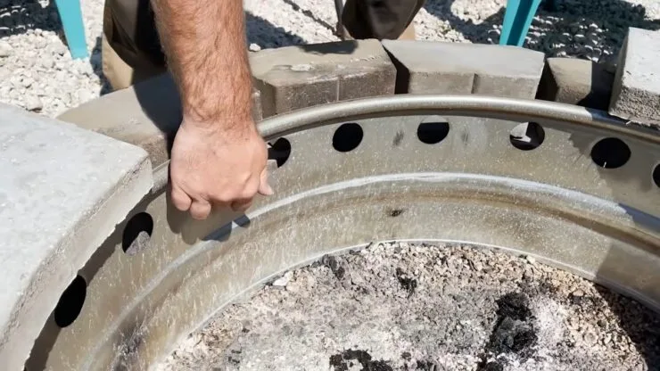 secondary combustion air holes